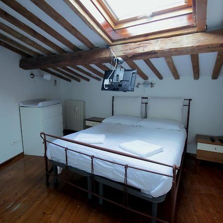 Kia Orana Guesthouse Livorno Buitenkant foto