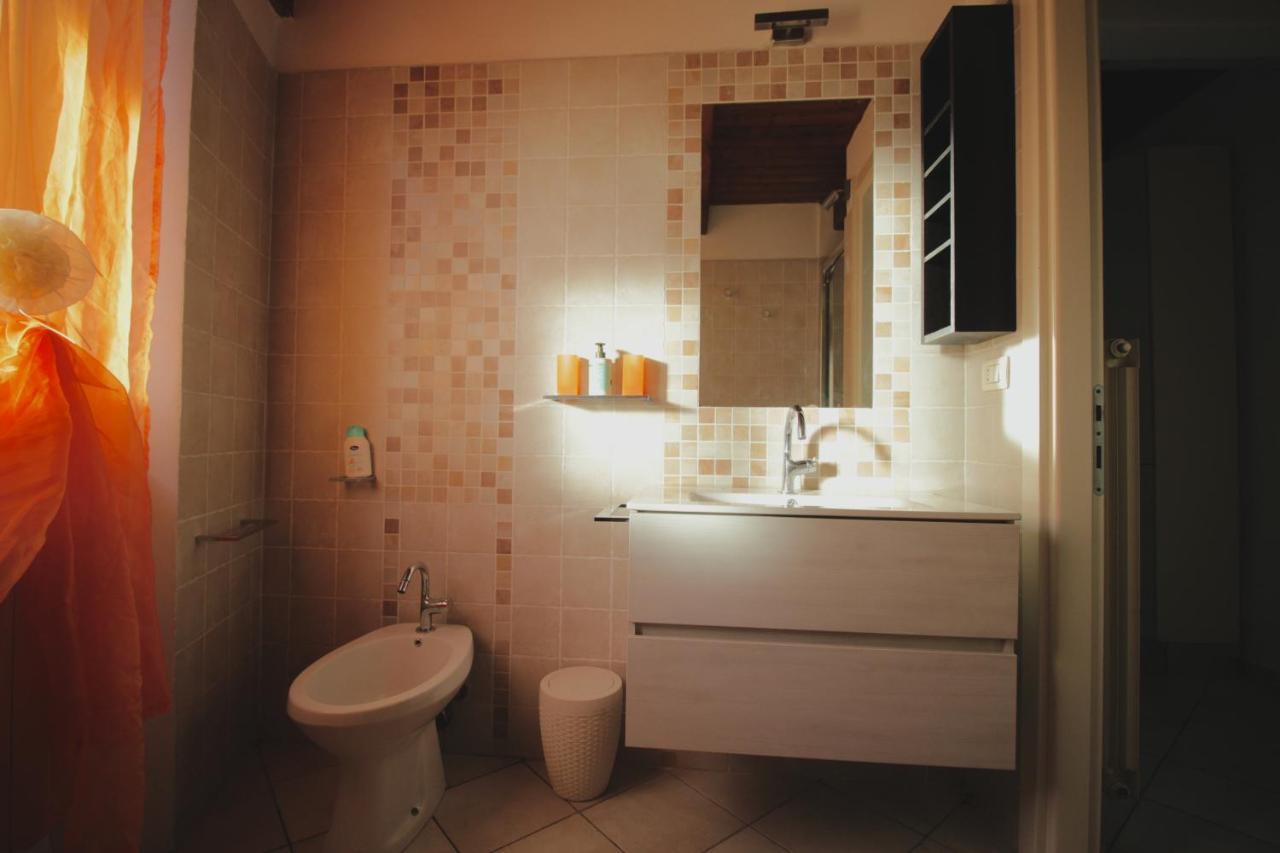 Kia Orana Guesthouse Livorno Buitenkant foto