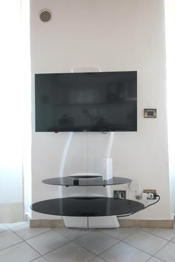 Kia Orana Guesthouse Livorno Buitenkant foto